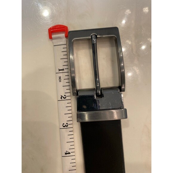 Men’s Belt Dark Brown Buckle is 2.75 “ & Belt is 40 inches without Buckle Dressy - Picture 10 of 10